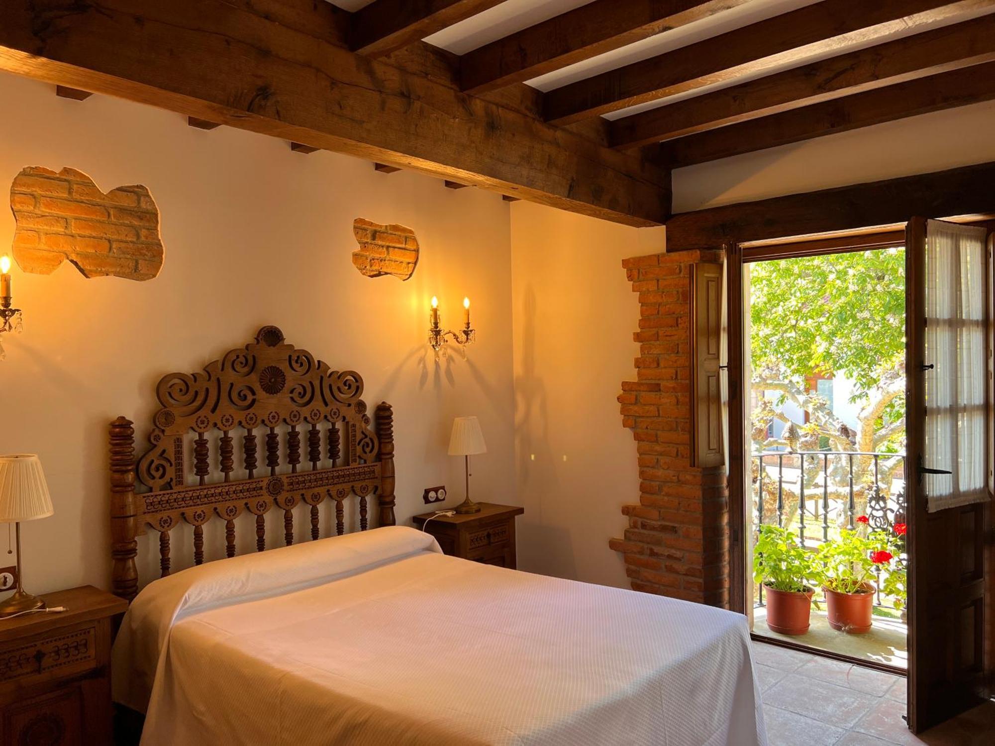 Apartamentos Villa Julieta Ruente ภายนอก รูปภาพ